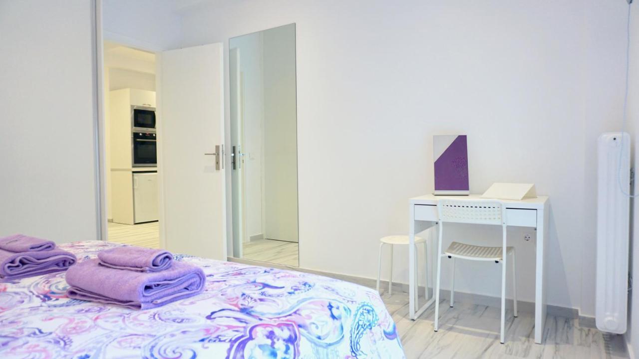 Appartement Central, Bright In Near Metro Athènes